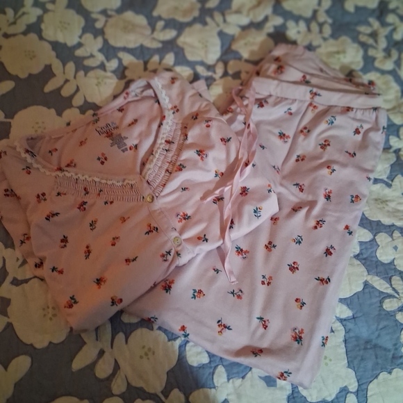 croft & barrow Other - croft & barrow Pink Floral Pajama Set